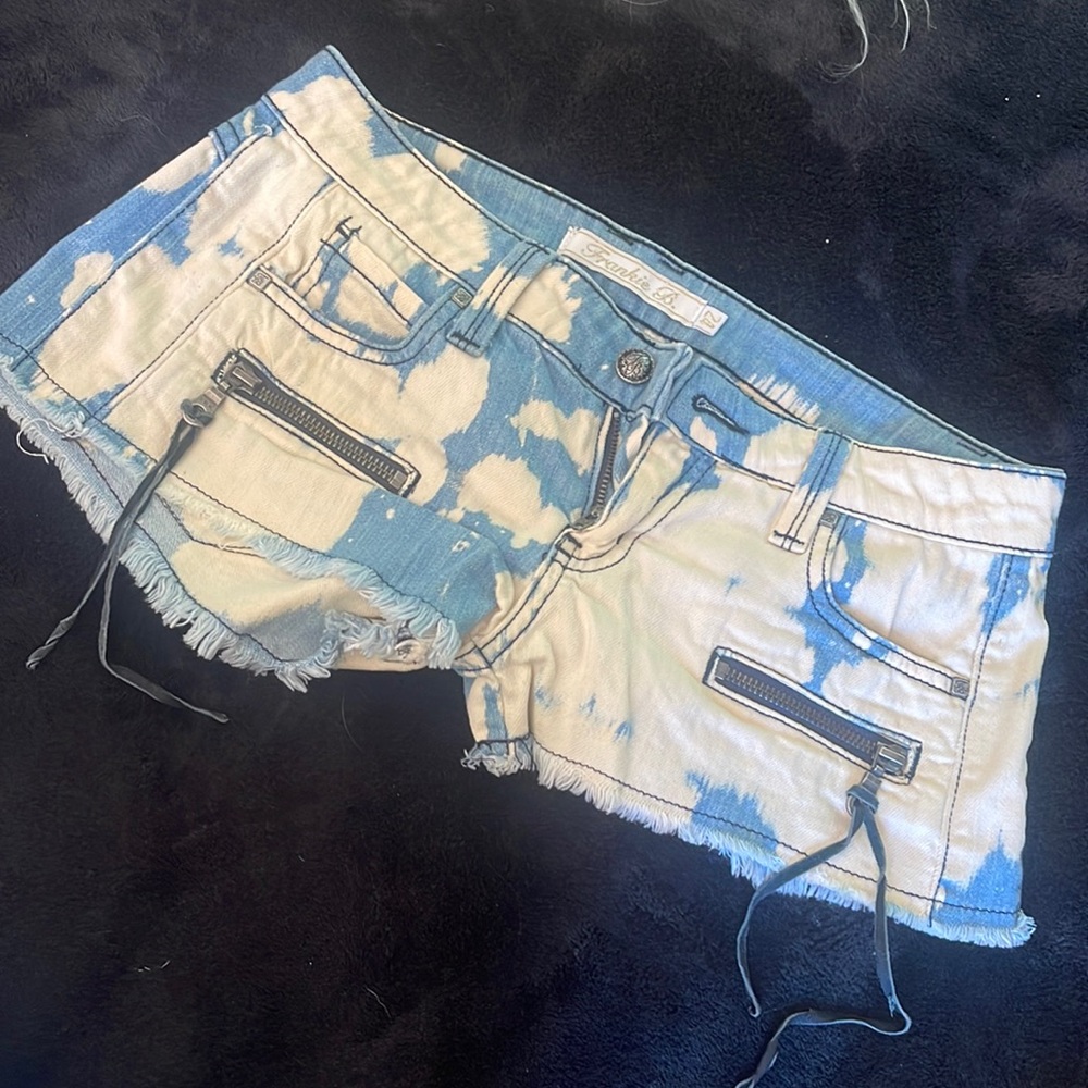 Frankie B jean shorts